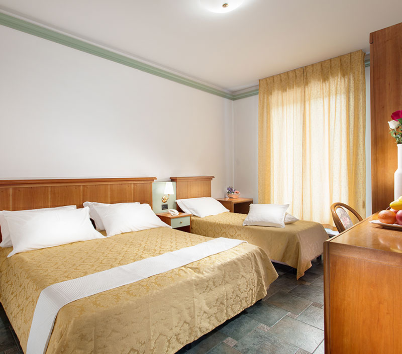 Rooms Hotel Zeus Cesenatico